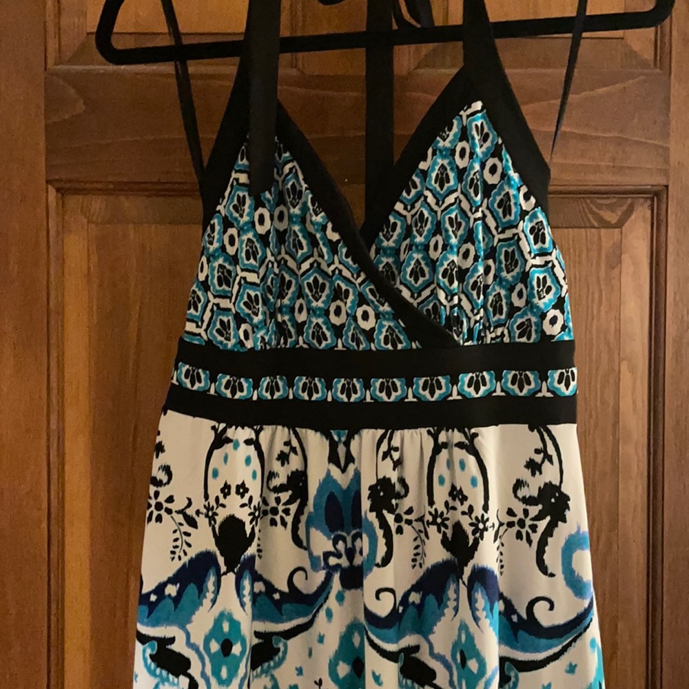 V-Neck, Halter-Style, Midi Dress, Size Small